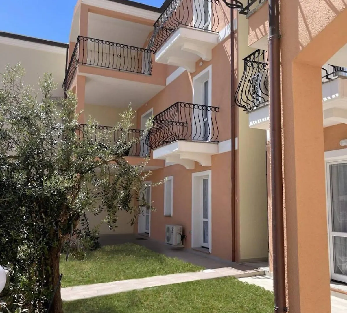 Sogno Blu Alla Maddalena 0*, La Maddalena (Sassari) Italien